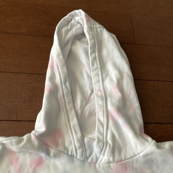 Tie Dye Crop Sports Top - Picture 2 of 5
